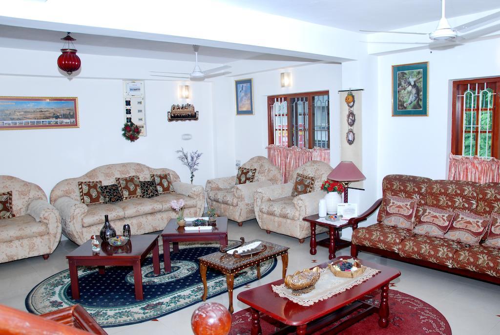 Leelu Homestay Kochi Exterior photo