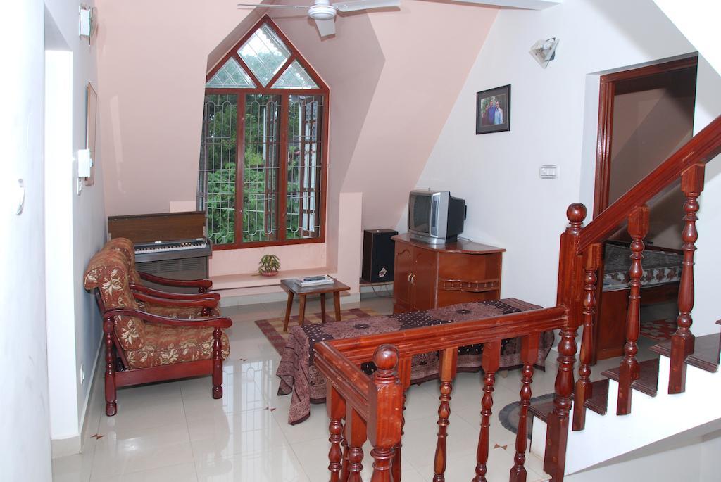 Leelu Homestay Kochi Room photo